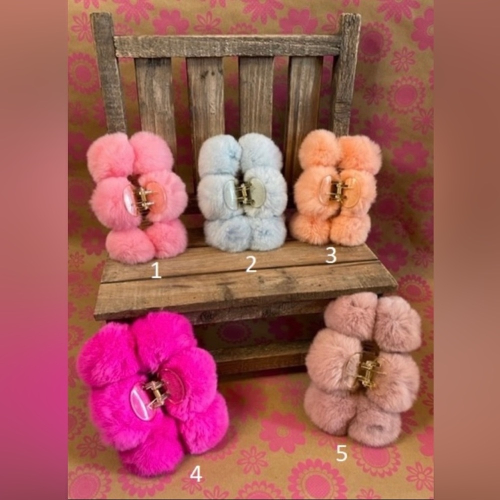 3 FOR $23 - NEW LARGE FLUFFY CLAW CLIPS - Many Colors to Choose From
